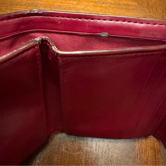 Rare COACH Signature Canvas Floral Compact Wallet - Picture 10 of 13